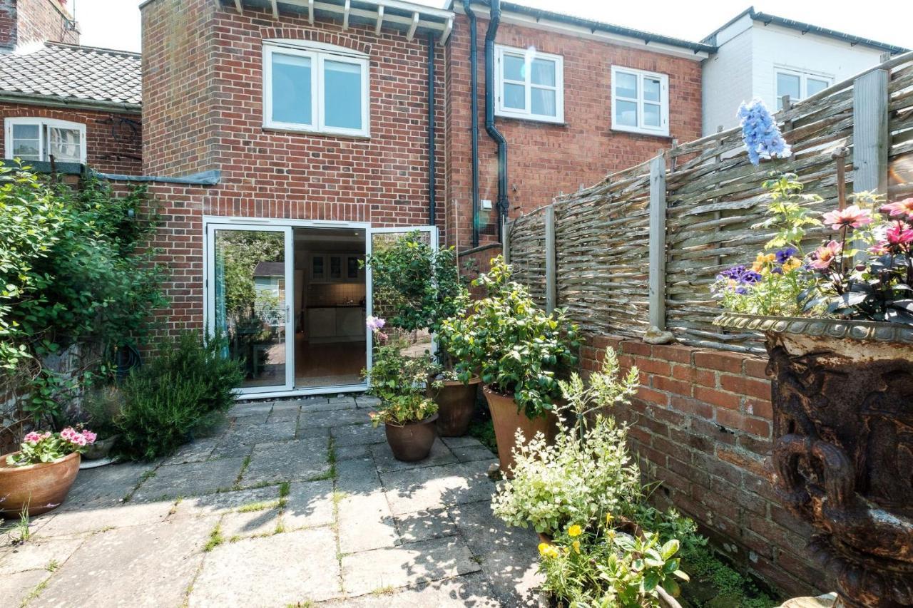 201 High Street Villa Aldeburgh Bagian luar foto
